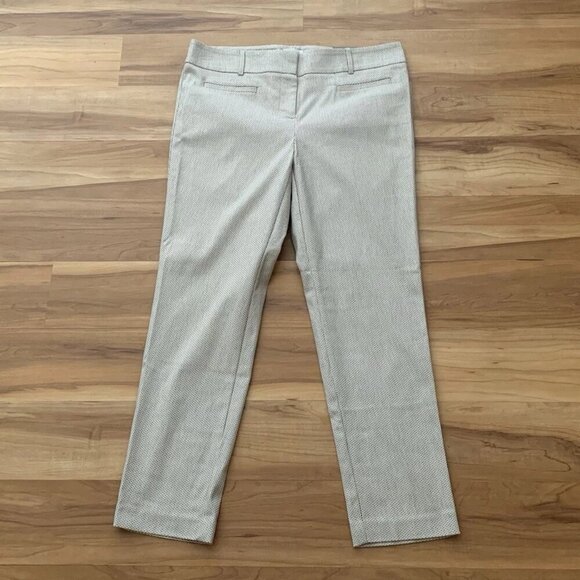 Van Heusen Women Super Stretch Beige Dotted Straight Leg Pants Size 10 NWT - Picture 1 of 10